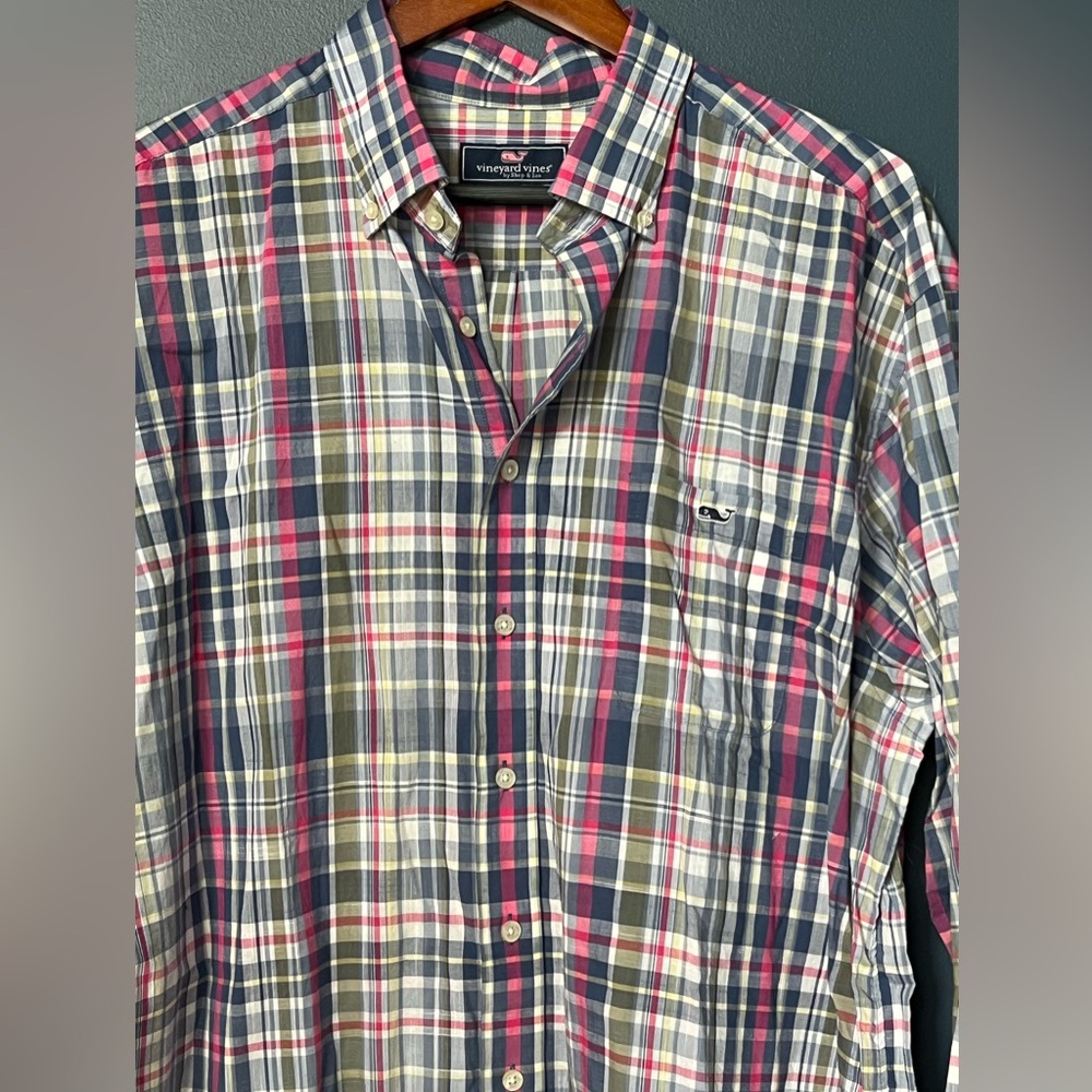 Vineyard Vines Classic fit Tucker Shirt size XL 1156
